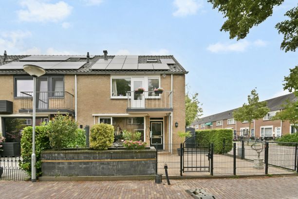 Te koop: Hoekwoning Aldebaranhof 25 , Dordrecht