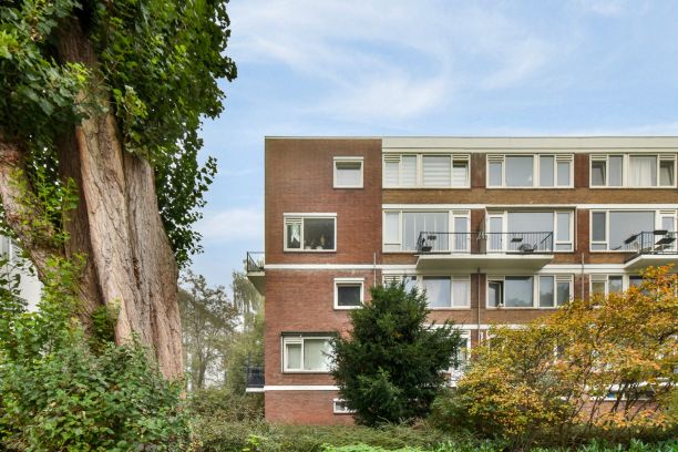 Te koop: Maisonette S.M. Hugo van Gijnweg 327 , Dordrecht